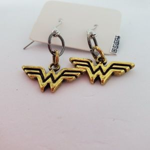 Handmade DC Comics Wonder Woman Earrings